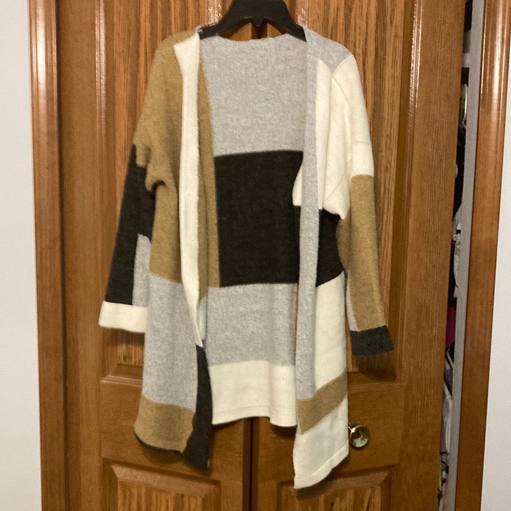 Vernacular Color Block Sweater Jacket